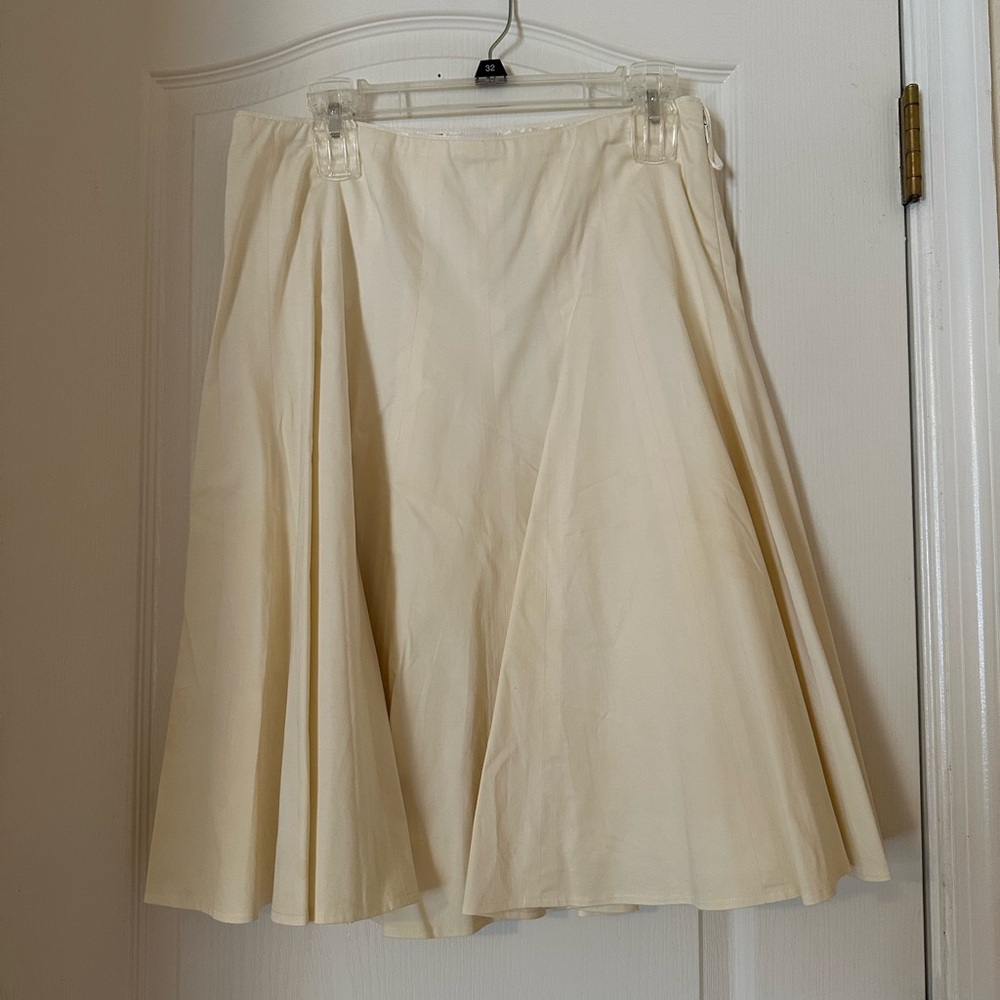 TSE Cream A-Line Knee-Length Pleated Skirt
